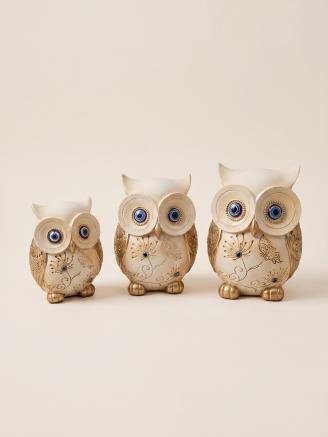 Handcrafted white and gold resin owl showpiece set
